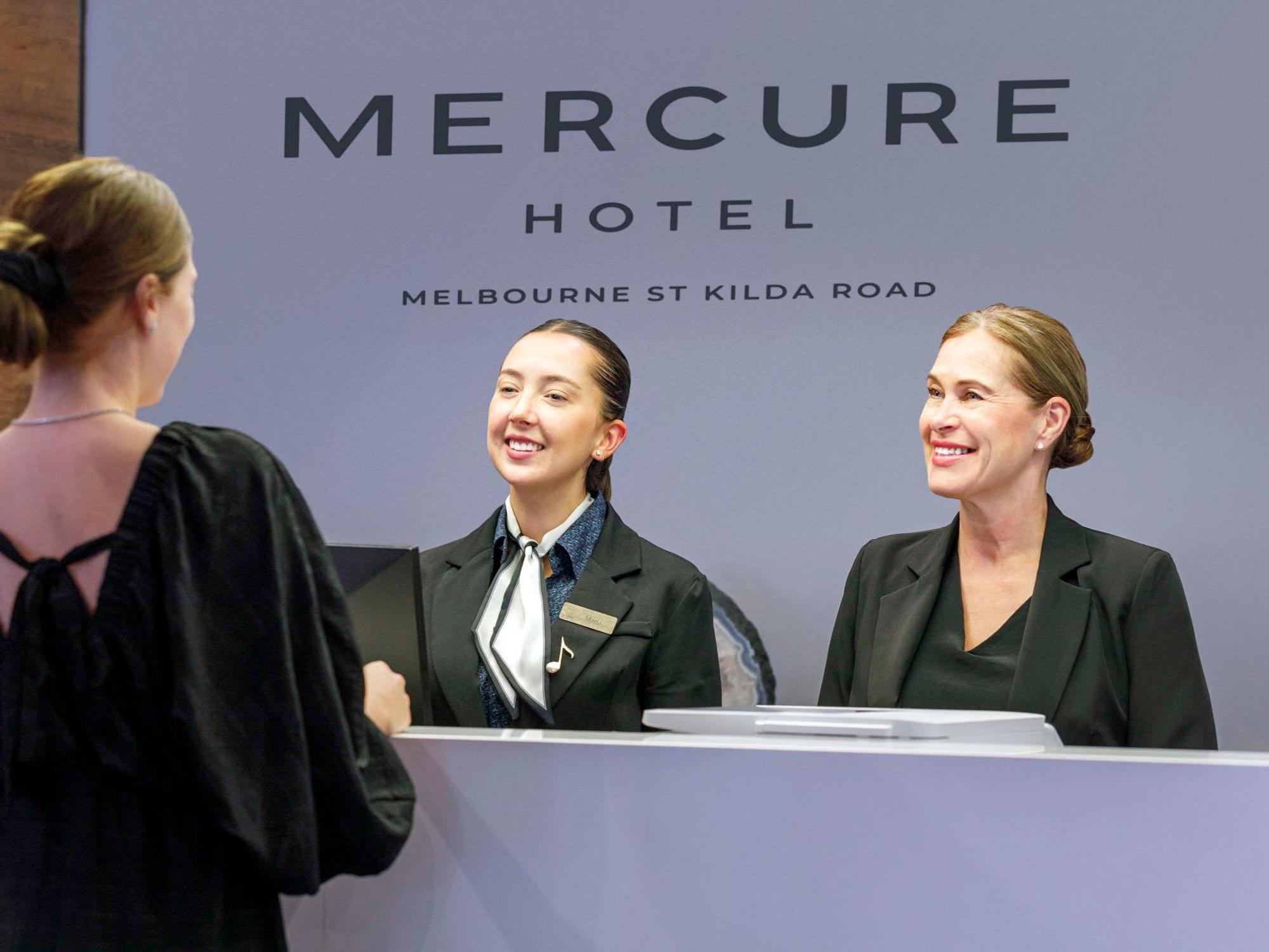 Mercure Melbourne St Kilda Road מראה חיצוני תמונה