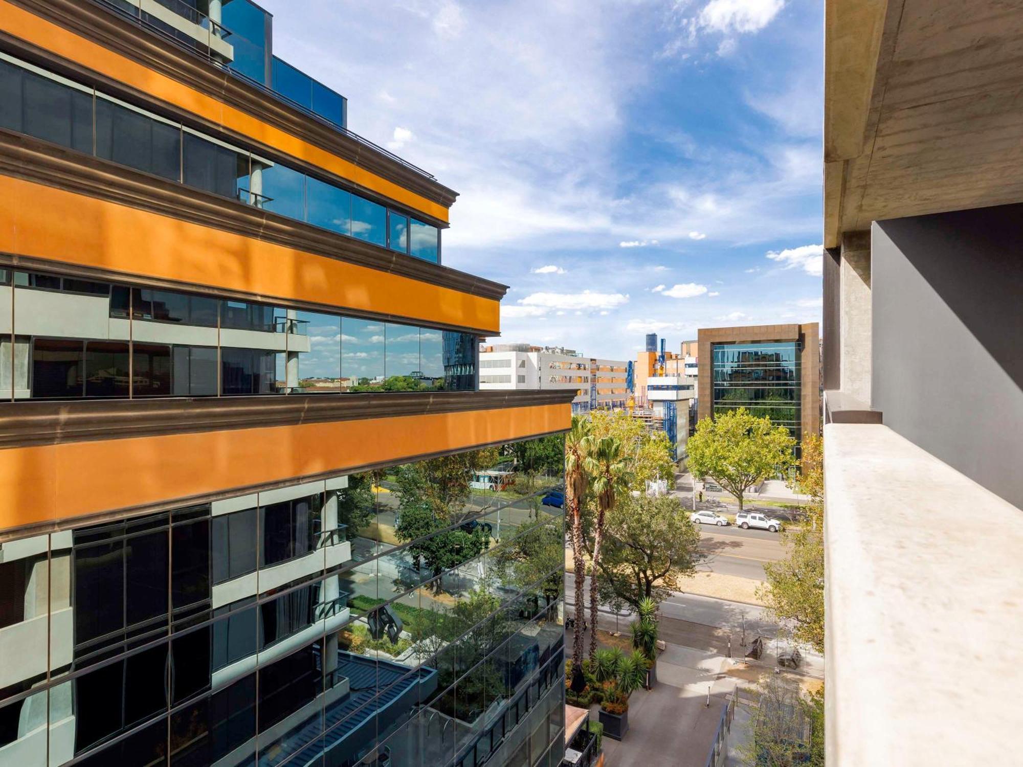 Mercure Melbourne St Kilda Road מראה חיצוני תמונה