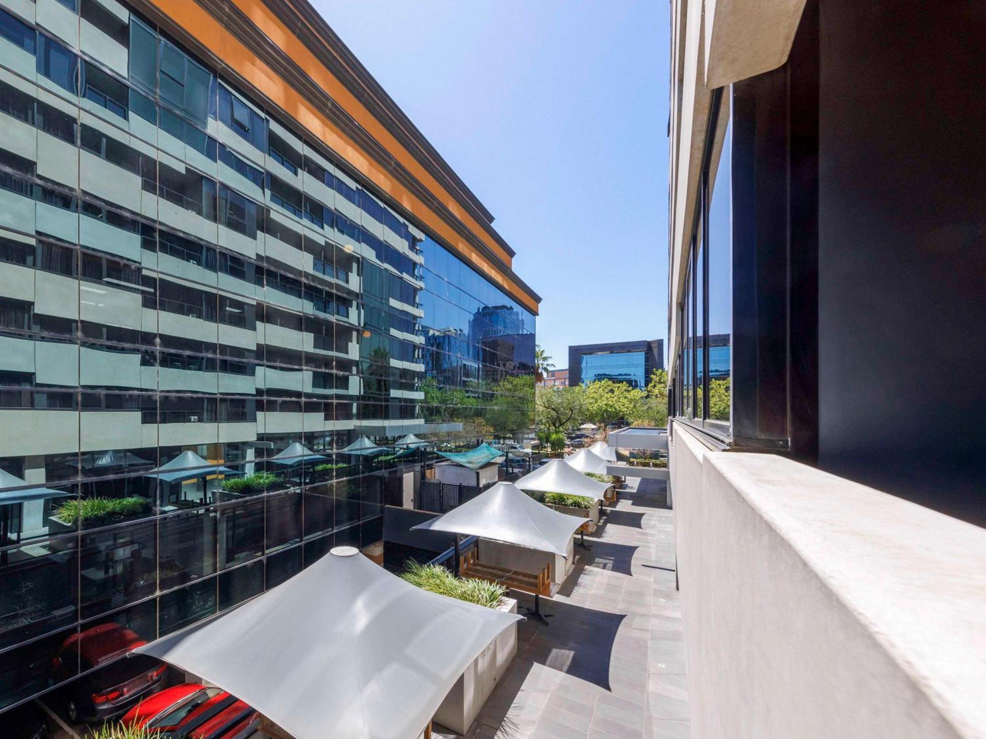Mercure Melbourne St Kilda Road מראה חיצוני תמונה