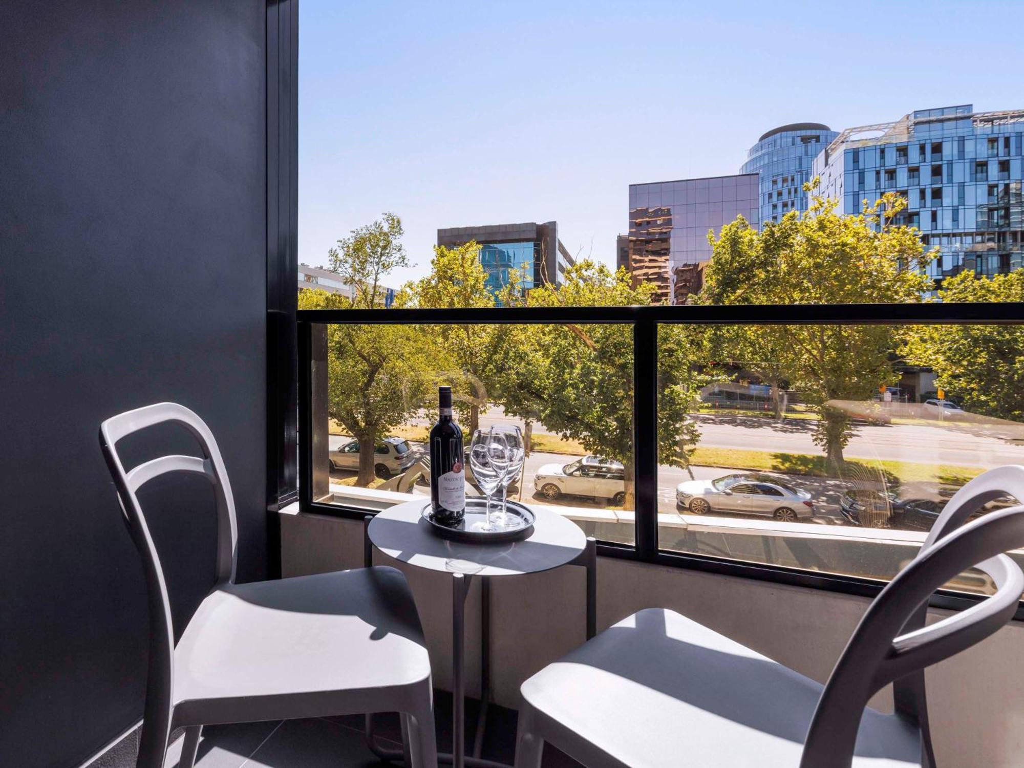 Mercure Melbourne St Kilda Road מראה חיצוני תמונה