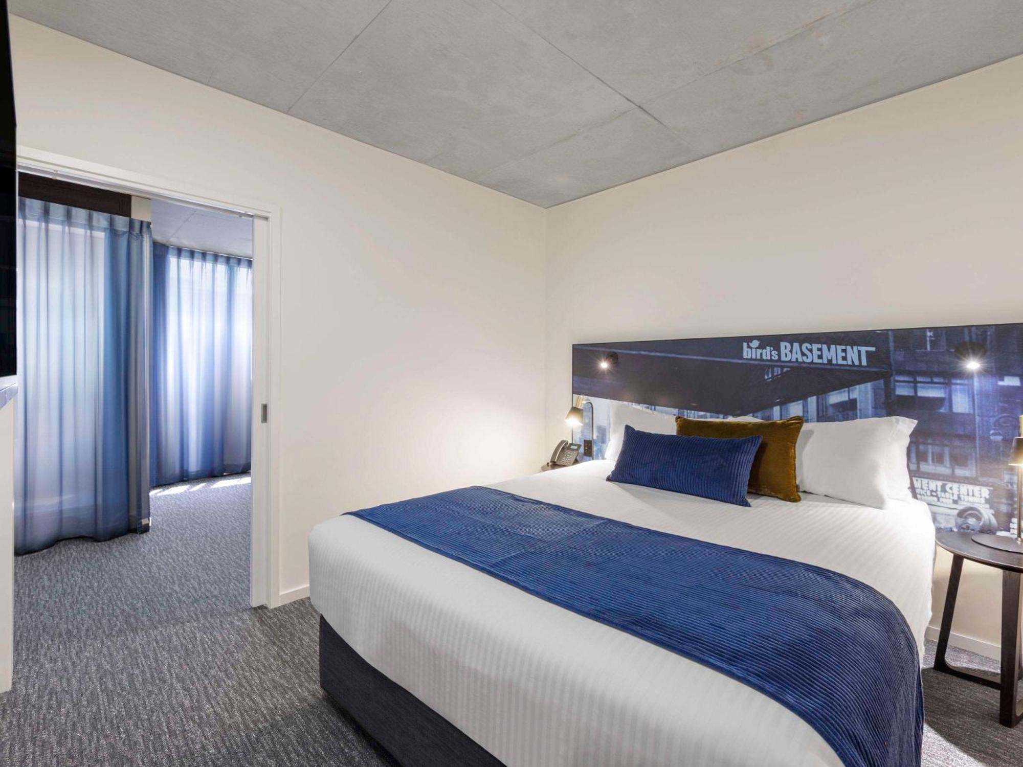 Mercure Melbourne St Kilda Road מראה חיצוני תמונה